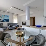 Opal Apartament *